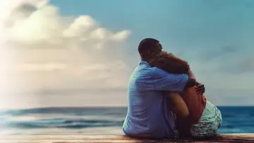 Backdrop to the movie "Waves" #1165574
