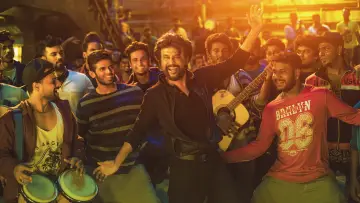 Backdrop to the movie "Petta" #1651631