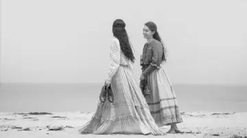 Backdrop to the movie "Elisa & Marcela" #988654