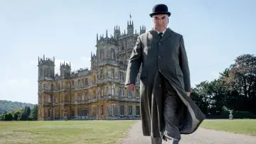 Backdrop to the movie "Downton Abbey" #237823