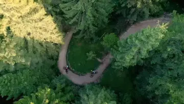 Backdrop to the movie "Ride" #730674