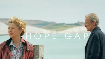 Backdrop to the movie "Hope Gap" #708222