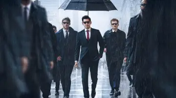 Backdrop to the movie "Maharshi" #506384