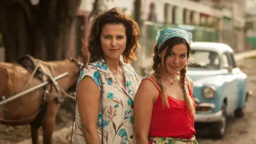 Backdrop to the movie "Loving Cuba" #1633349