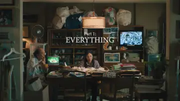 Backdrop to the movie "Everything Everywhere All at Once" #1155667