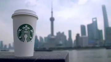 Backdrop to the movie "Starbucks Unfiltered" #1189670
