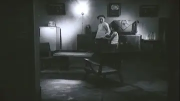 Backdrop to the movie "When Grandmother Is Away" #1180419