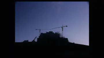 Backdrop to the movie "The Brutalist" #1197640