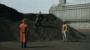 Backdrop to the movie "The Brutalist" #610661