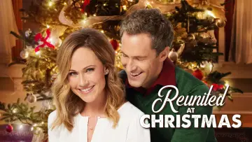 Backdrop to the movie "Reunited at Christmas" #1070059
