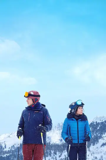 Poster to the movie "Downhill" #1010561