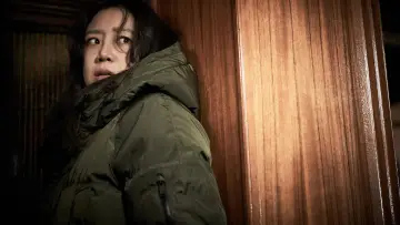 Backdrop to the movie "Door Lock" #364500