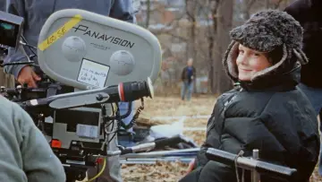 Backdrop to the movie "Love, Antosha" #974344