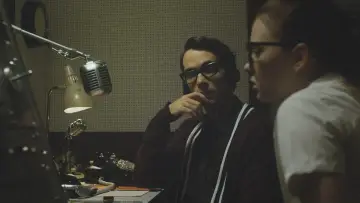 Backdrop to the movie "The Vast of Night" #884975