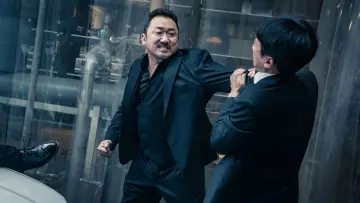 Backdrop to the movie "The Gangster, the Cop, the Devil" #655945