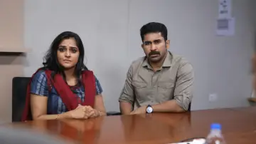 Backdrop to the movie "Tamilarasan" #1149804