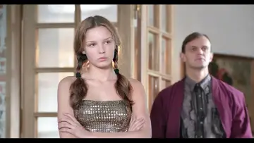 Backdrop to the movie "Sara" #1173122
