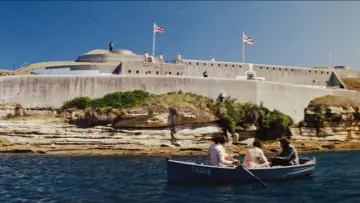 Backdrop to the movie "Mad Dog Morgan" #1113393