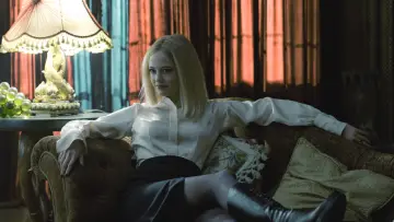 Backdrop to the movie "Dark Shadows" #1644509