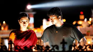 Backdrop to the movie "Ghilli" #1100765