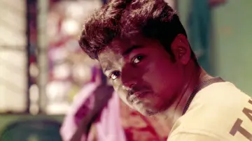Backdrop to the movie "Ghilli" #1100813