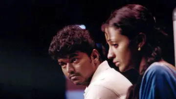 Backdrop to the movie "Ghilli" #1100848