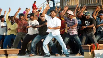 Backdrop to the movie "Ghilli" #1100849