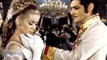 Backdrop to the movie "Mayerling" #646568