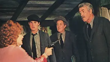 Backdrop to the movie "Fools