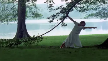 Backdrop to the movie "Women in Love" #1067584