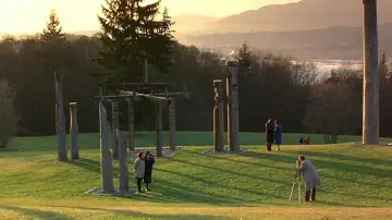 Backdrop to the movie "Double Happiness" #1132839