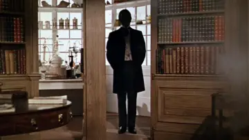 Backdrop to the movie "The Assassination Bureau" #1574364