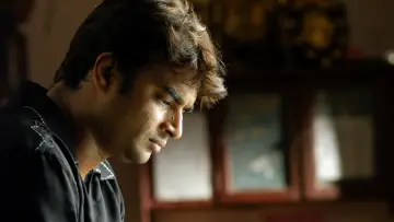Backdrop to the movie "Vaazhthugal" #1158991