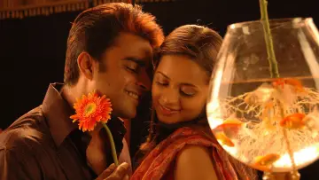 Backdrop to the movie "Vaazhthugal" #1158993