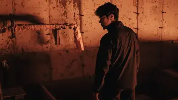 Backdrop to the movie "Recalled" #333483