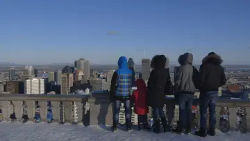 Backdrop to the movie "D