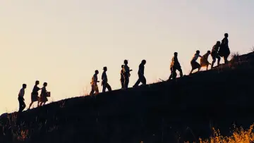 Backdrop to the movie "Babylon" #620782
