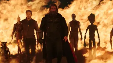 Backdrop to the movie "Thor: Love and Thunder" #568716