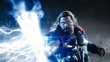 Backdrop to the movie "Thor: Love and Thunder" #568731
