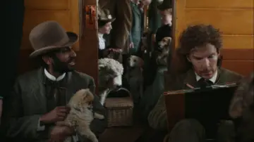 Backdrop to the movie "The Electrical Life of Louis Wain" #907176
