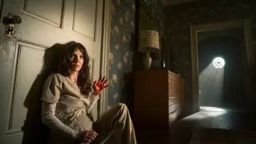 Backdrop to the movie "Malignant" #261407