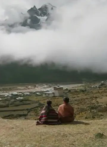 Poster to the movie "Lunana: A Yak in the Classroom" #1059071
