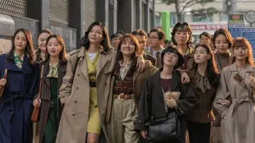 Backdrop to the movie "Samjin Company English Class" #947737