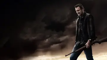 Backdrop to the movie "The Marksman" #256191