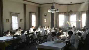 Backdrop to the movie "The Promised Neverland" #474929