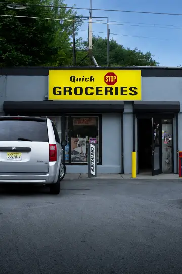 Poster to the movie "Clerks III" #1018440