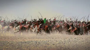 Backdrop to the movie "Hussein Who Said No" #942017