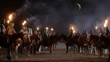 Backdrop to the movie "Hussein Who Said No" #942018
