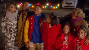 Backdrop to the movie "Holiday Rush" #361190