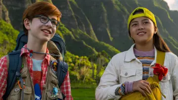 Backdrop to the movie "Finding ʻOhana" #292089